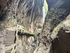 -龙水峡地缝景区