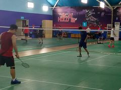 -佰德观岚记羽毛球馆