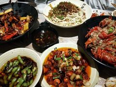 -巴厘龙虾·榜首油焖大虾(音乐学院·沿江酒馆店)