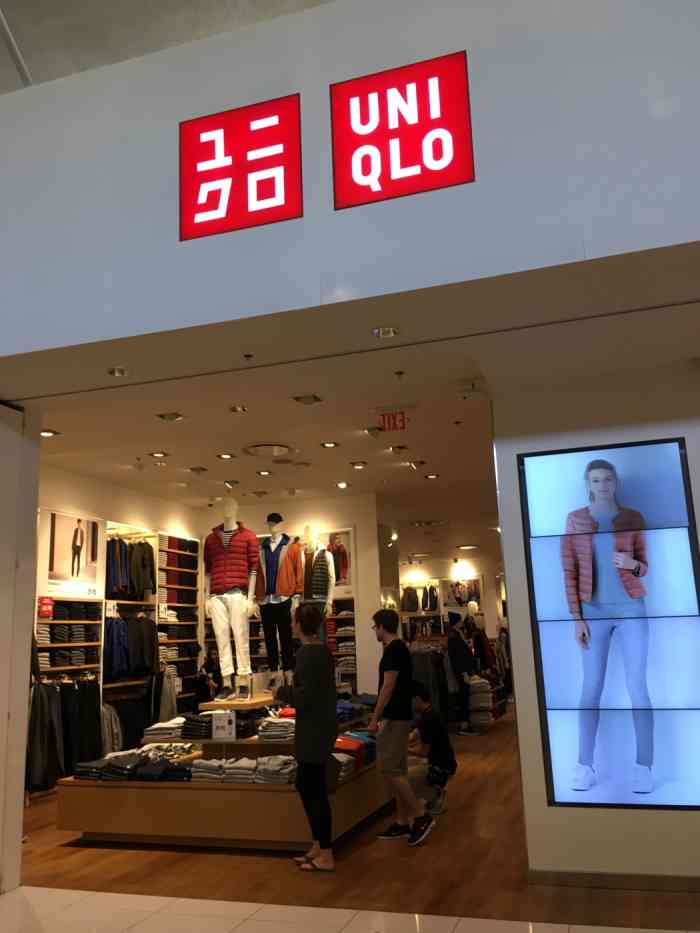 优衣库(serramonte ctr)-"好多人问我黑五有没有血拼,有没有买啥好货.