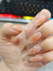 -丫丫NAIL日式自助美甲美睫沙龙