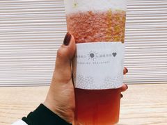 -奈雪的茶(市百一店)