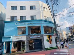 -Cafe de Paris(林荫路店)