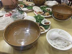-桥香园云南过桥米线(金马碧鸡店)