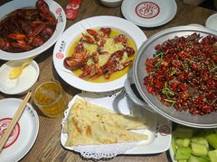 -叶派龙虾•招牌香辣蟹·海鲜(中海国际店)