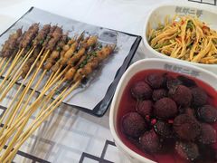 -靓虾二哥长沙地标小龙虾(五一广场店)