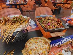 -何师烧烤Pro ··江湖川菜·小龙虾·精酿啤酒(太古里旗舰店)