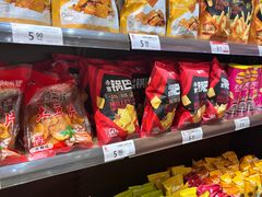 -良品铺子(长和国际店)