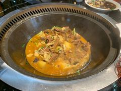 -袁小二大东北铁锅炖(吉祥村总部)