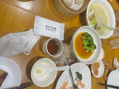 -乐忻皇朝(上海中心大厦店)