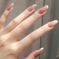 -南玥美学·美甲美睫美肤
