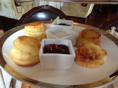 -Salon de Ville浦江汇(上海外滩华尔道夫酒店店)