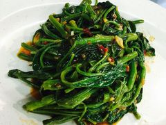 -纽顿熟食中心