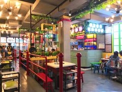 大堂-正宗钢管厂五区·小郡肝火锅·串串香(商品街总店)