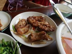 -芦茨金富饭庄·25年老字号·专做稻草鸡