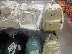 -NIKE北京赛特换季优惠店