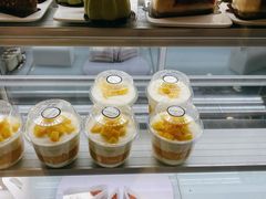 -焙丽拾光(麦凯乐直营店)
