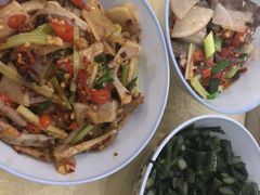 -红色湘菜馆(春风店)