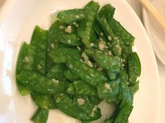 蒜蓉荷兰豆-九花山烤鸭店