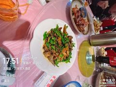-萬家灯火·私房湘菜·22年老手艺(南岭大道店)