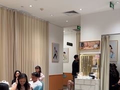 -海马体照相馆(万菱汇店)