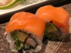 三文鱼牛油卷-乾山寿司(好运街店)