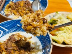 -红猪卤肉饭(大西洋美食城店)
