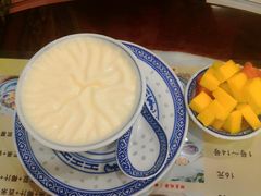 -广信牛奶甜品世家(台东店)