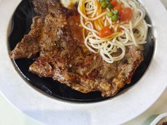 -豪客来牛排(中央花苑店)