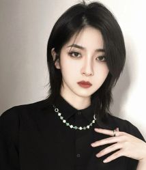 -变画·发型STUDIO