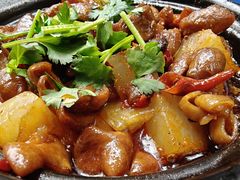 麻辣肥肠-廖记老砂锅(上清寺店)