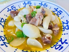 汁水牛腩-品鲜村农家菜·阳澄湖大闸蟹(总店)