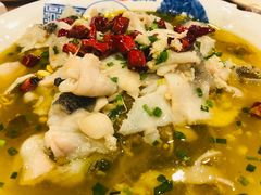 山城酸菜鱼-祥记·苏帮菜·松鼠桂鱼(湖畔天城店)