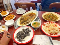 -聚首堂·特色小吃·肘子(什刹海德胜门店)