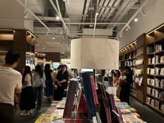 -茑屋书店(天目里店)