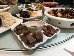 -兴芮温泉度假区