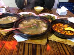 -山城欢现炒食堂(上海城店)