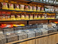 面包甜点陈列柜-李大姐心甜(丰产路店)