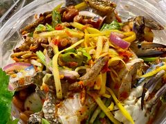 -席娜卡琳火车铁道夜市