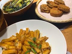 -吃饭皇帝大(长宁龙之梦店)