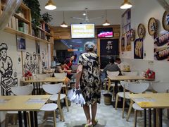 大堂-煮元张脆皮馄饨(古井南路店)