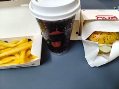 -必胜客(华南摩尔店)