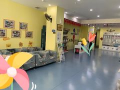 -瑞鹏宠物医院·爱宠堂·骨外专科(西荷分院)