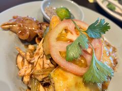 -大头虾越式风味餐厅(光明广场店)