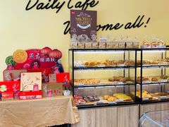 面包甜点陈列柜-85度C(北京八角物美店)