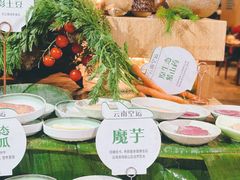 -亚马逊蒸汽活海鲜自助(LCM置汇旭辉广场店)