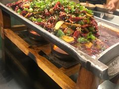 -石磨豆花家常菜·牦牛排土火锅