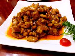-金牌餐厅·天津菜·八珍豆腐·老爆三(瓷房子店)