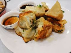生煎馄饨-小实惠嘉(威海路店)