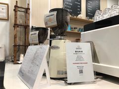 -白鹅咖啡(金城花园店)